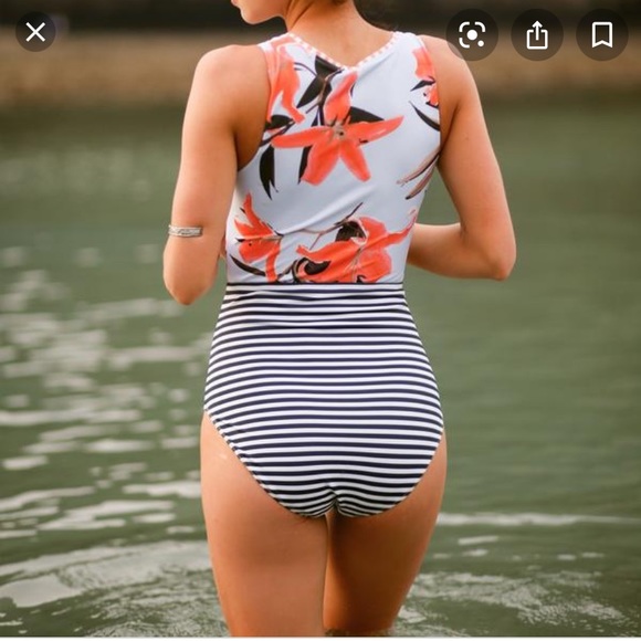 Albion Fit Bombshell One Piece - Picture 3 of 8